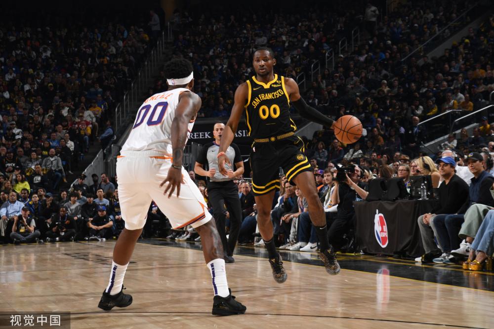 并造成对手 并造成对手