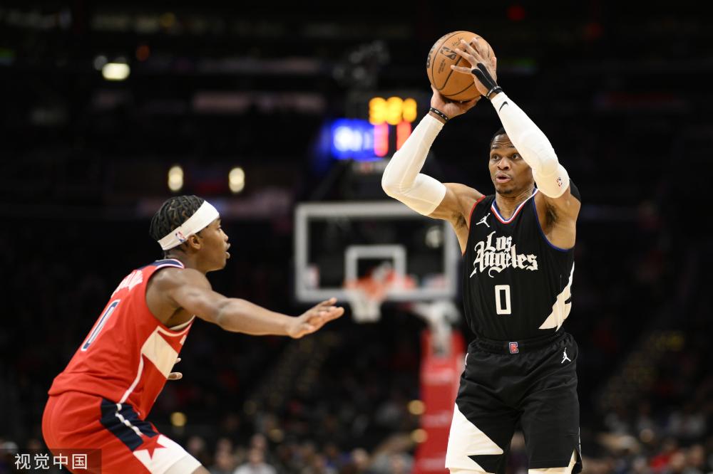 有条不紊地 有条不紊地